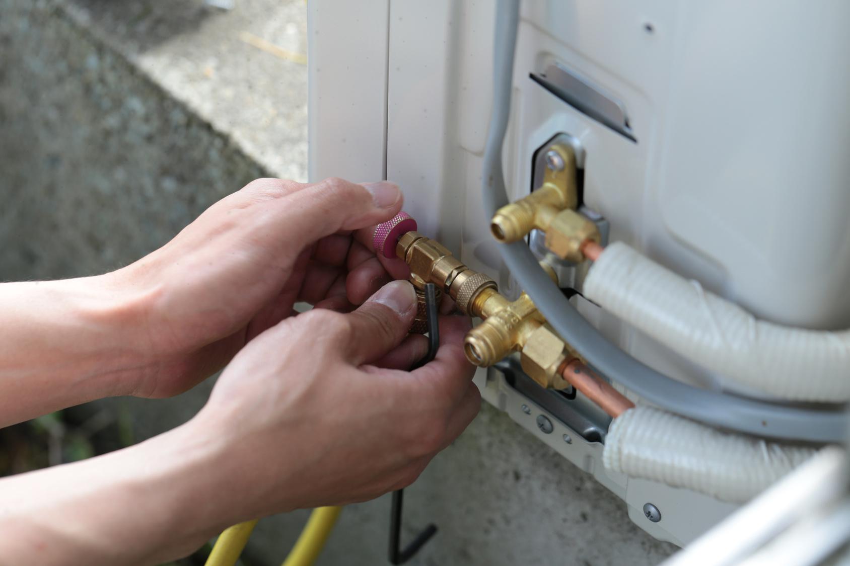 changement climatisation batiment industriel Claye-Souilly